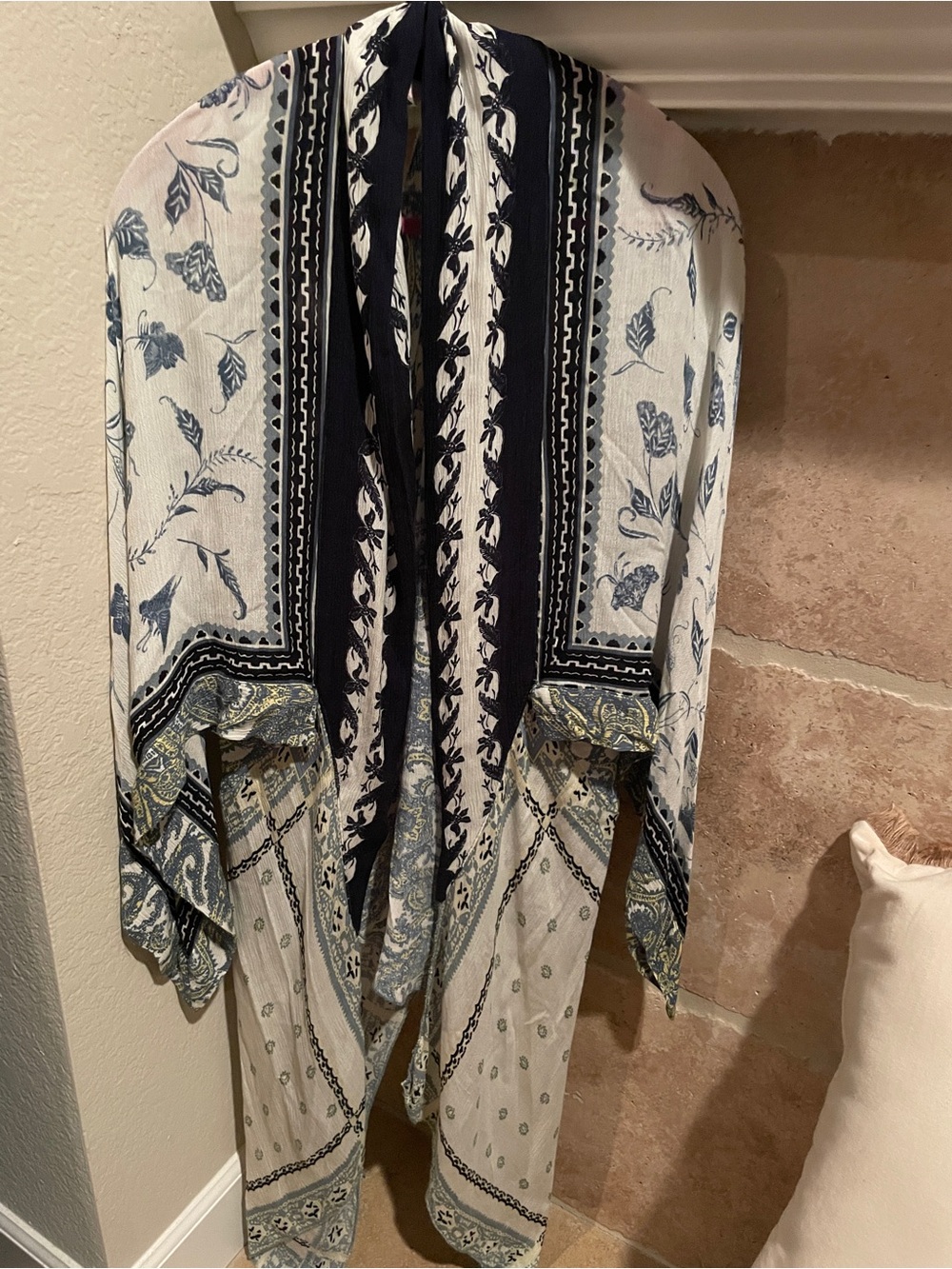 Free People All Tous Open Back Paisley Floral Kimono Duster Beachy boho M